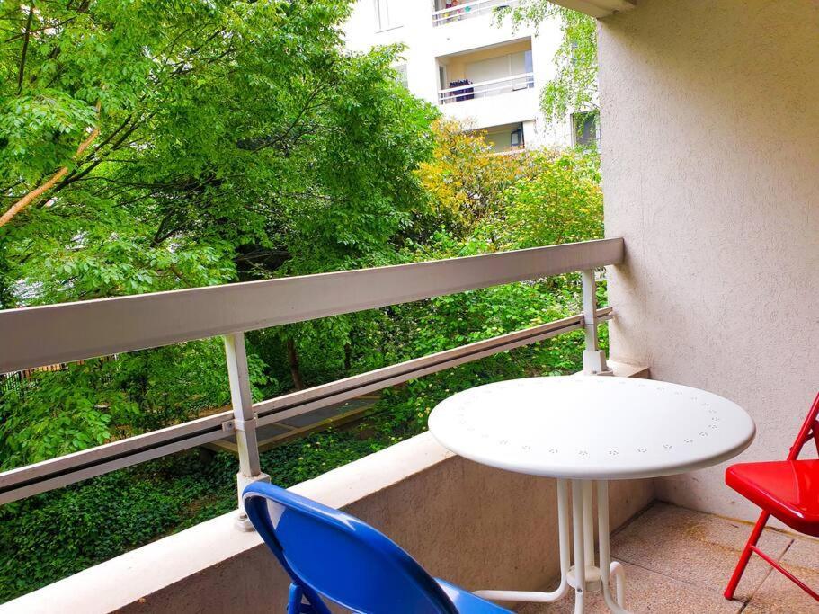 "Le Verlaine" T2 Au Coeur De L'Agglomeration Lyonnaise Villeurbanne Exterior photo
